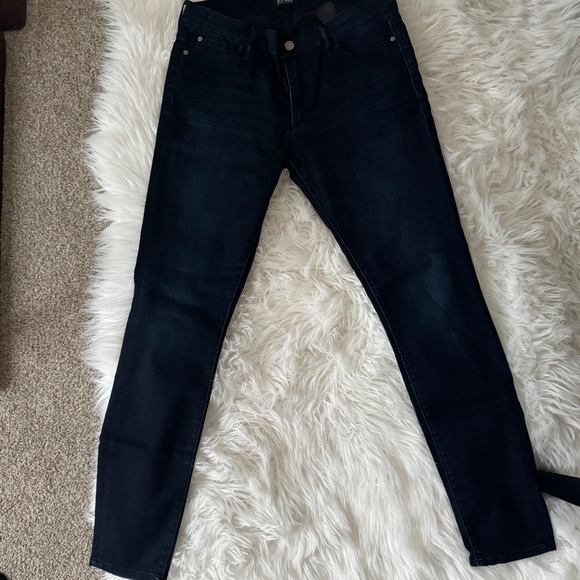 EUC Buffalo David Bitton Dark Wash Skinny Jeans size 31 - Picture 1 of 6